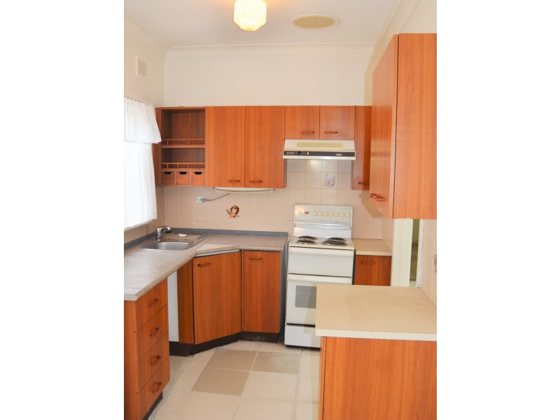 12 Octavia Street, Toongabbie NSW 2146