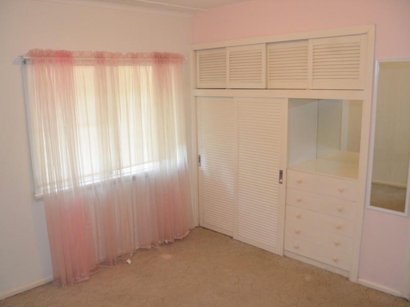 12 Octavia Street, Toongabbie NSW 2146