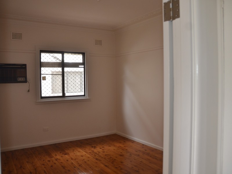 82 Darcy Road, Wentworthville NSW 2145