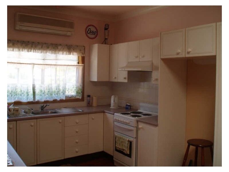 4 Union Street, Toongabbie NSW 2146