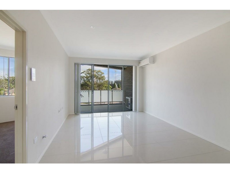 Apartment 14/1-2 Harvey Place, Toongabbie NSW 2146