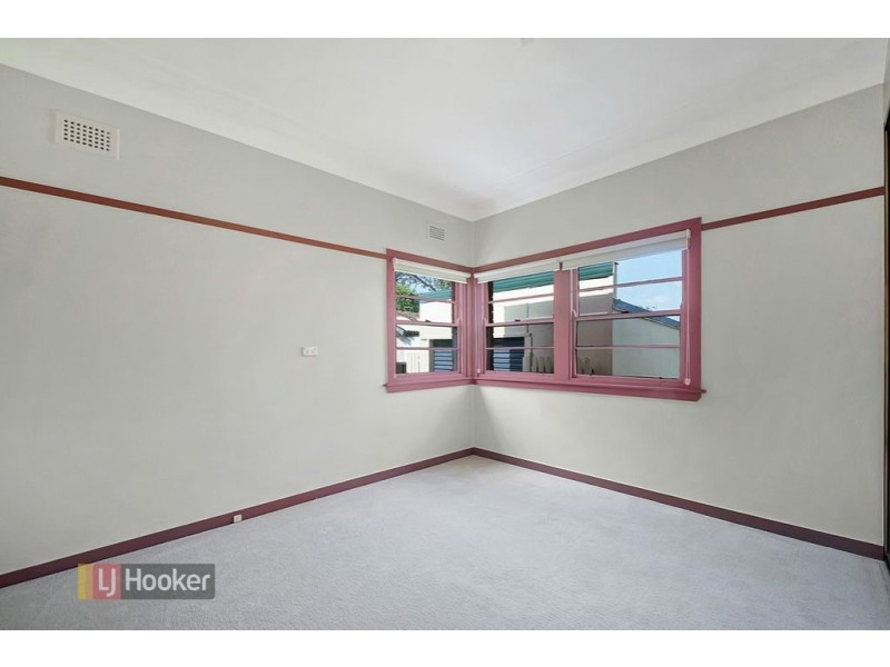 10 Collins Street, Pendle Hill NSW 2145