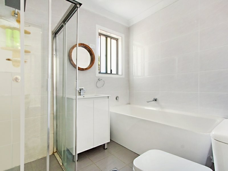 82 Toongabbie Road, Toongabbie NSW 2146