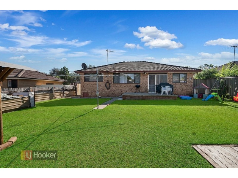 78 Endeavour Street, Seven Hills NSW 2147