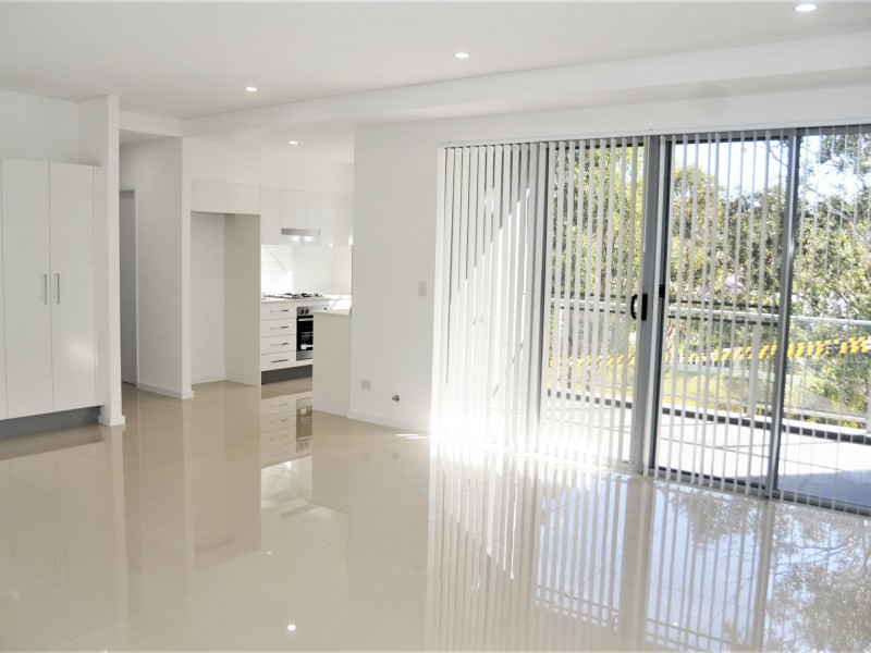 Apartment 208/11-13 Junia Avenue, Toongabbie NSW 2146