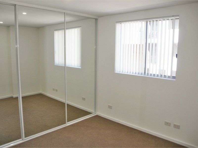 Apartment 208/11-13 Junia Avenue, Toongabbie NSW 2146