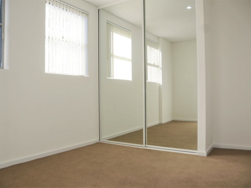 Apartment 208/11-13 Junia Avenue, Toongabbie NSW 2146