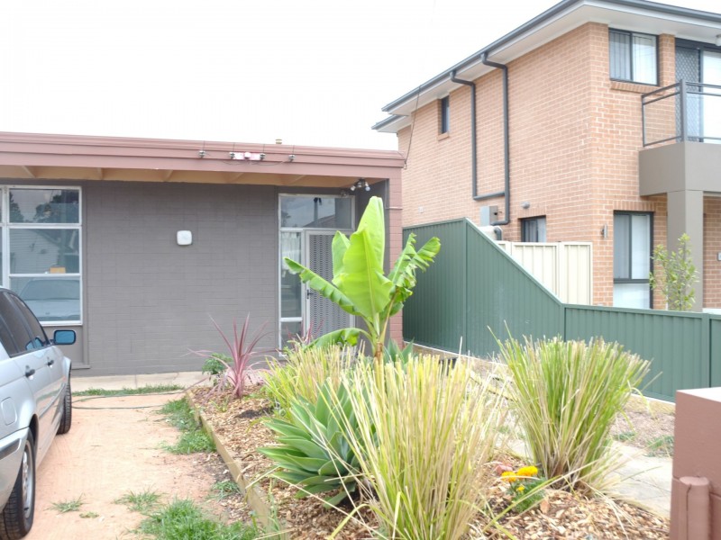 16 Cornelia Road, Toongabbie NSW 2146