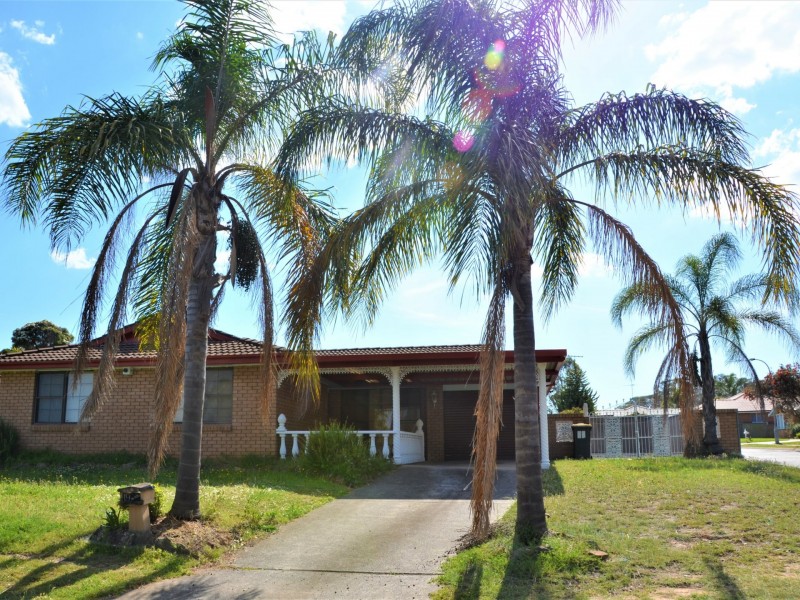 19 Lenton Crescent, Oakhurst NSW 2761