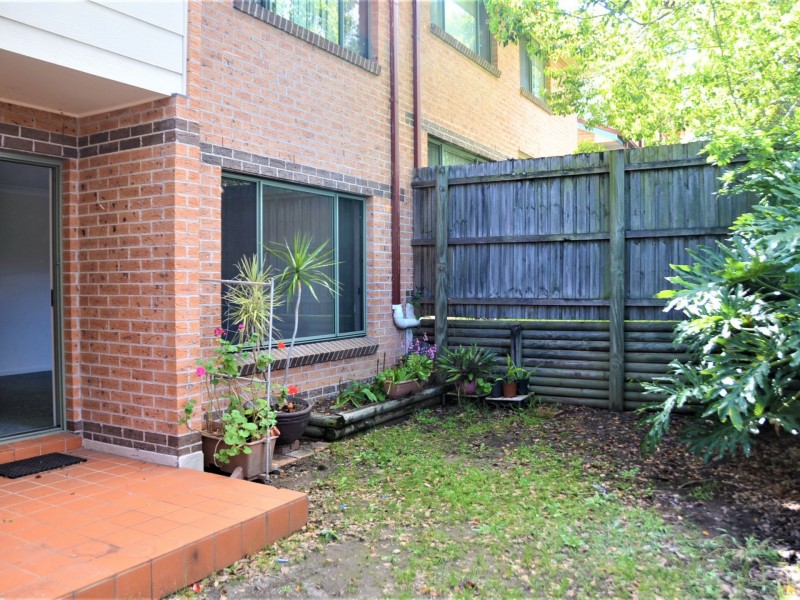 12/17-19 Metella Road, Toongabbie NSW 2146