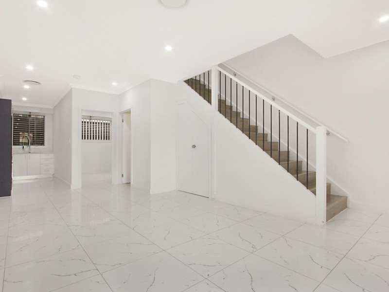 5/27a-27b Carinya Road, Girraween NSW 2145