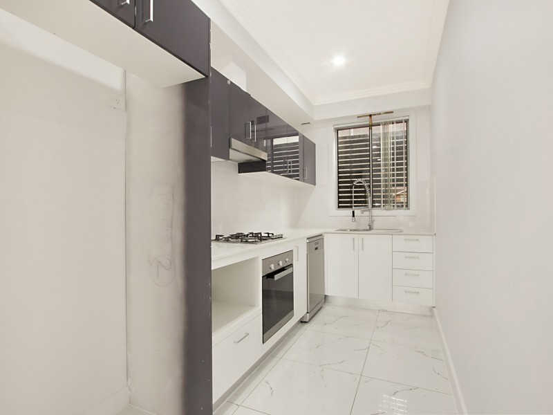 5/27a-27b Carinya Road, Girraween NSW 2145