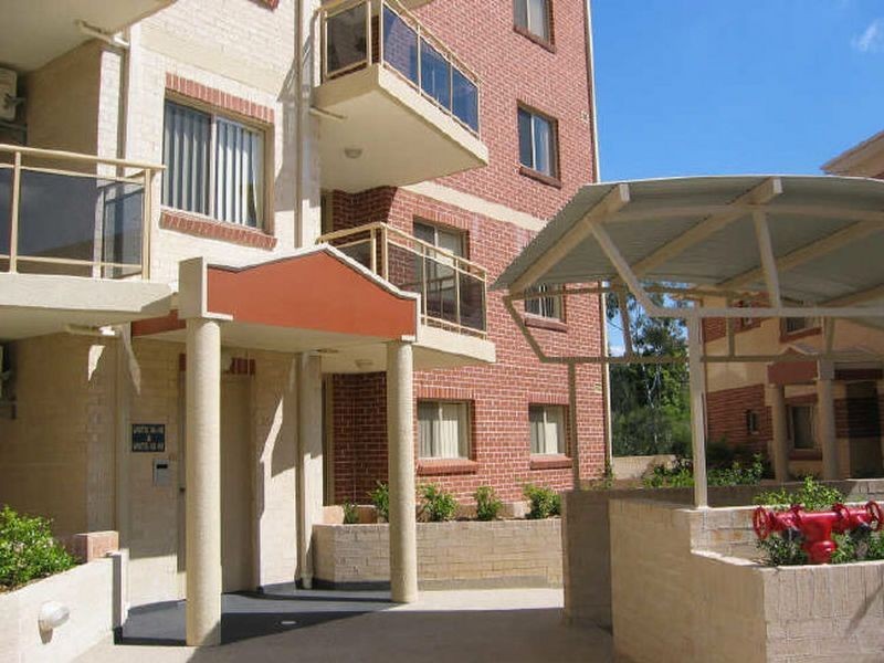 43/2 Wentworth Avenue, Toongabbie NSW 2146