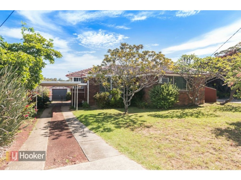 75 Valparaiso Avenue, Toongabbie NSW 2146