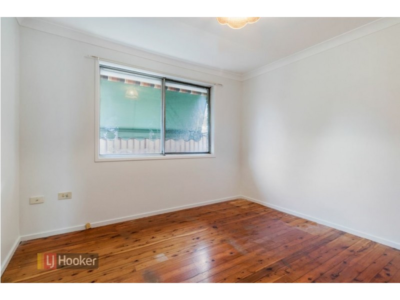 75 Valparaiso Avenue, Toongabbie NSW 2146