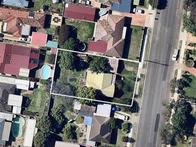 92 Bogalara Road, Toongabbie NSW 2146