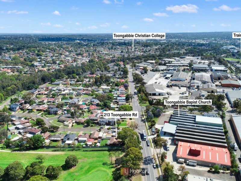 213 Toongabbie Road, Toongabbie NSW 2146
