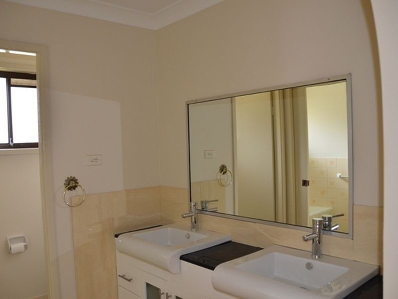 17 McKay Street, Toongabbie NSW 2146