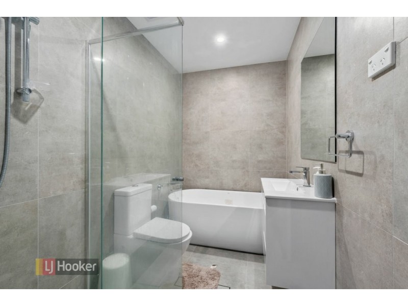 18/12-14 Belinda Place, Mays Hill NSW 2145