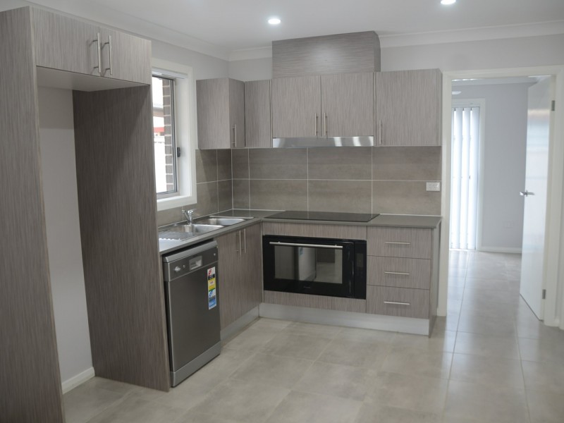 31A Beames Avenue, Rooty Hill NSW 2766