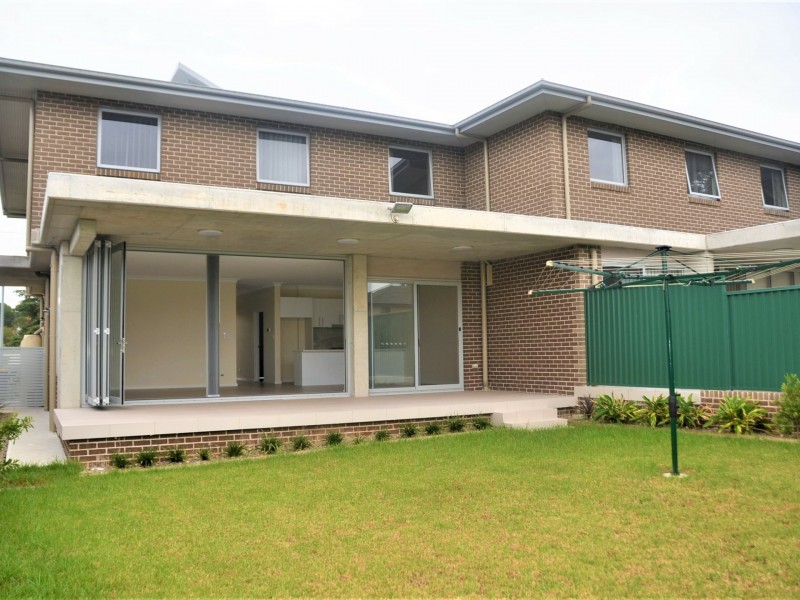 66A Bogalara Road, Old Toongabbie NSW 2146