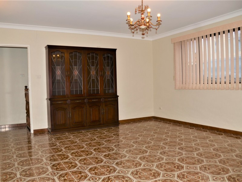 25 Pendle Way, Pendle Hill NSW 2145