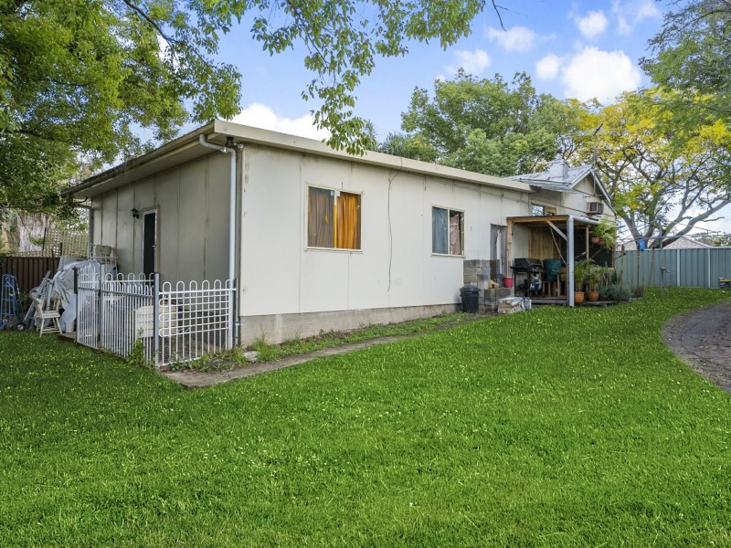 44 Cornelia Road, Toongabbie NSW 2146