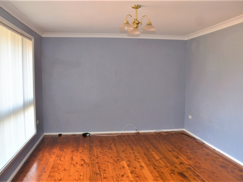 38 Maunder Avenue, Girraween NSW 2145