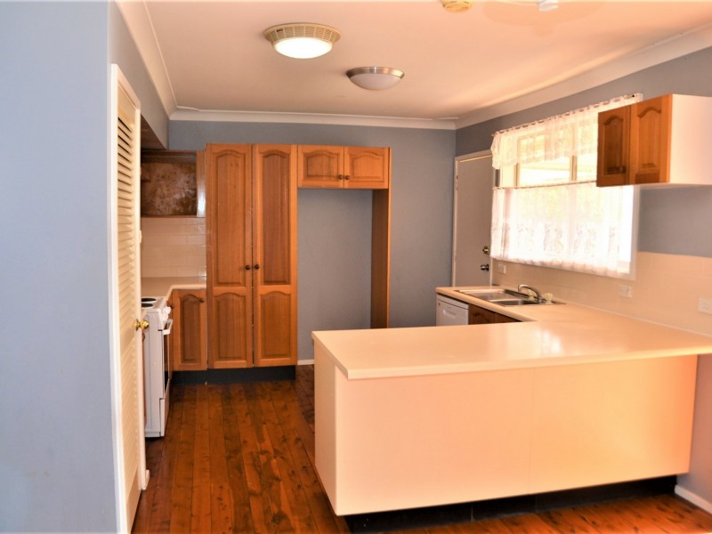 38 Maunder Avenue, Girraween NSW 2145