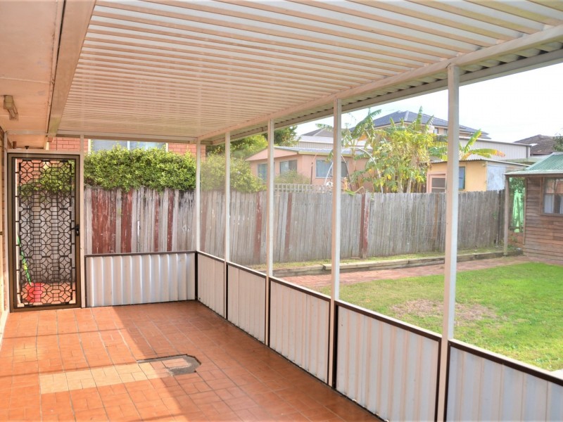 38 Maunder Avenue, Girraween NSW 2145