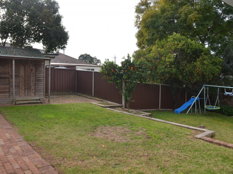 38 Maunder Avenue, Girraween NSW 2145