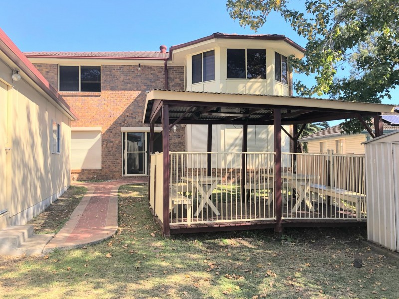 17 Sturt Street, Lalor Park NSW 2147