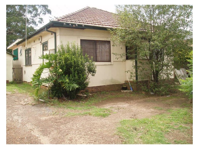 8 George Street, Seven Hills NSW 2147