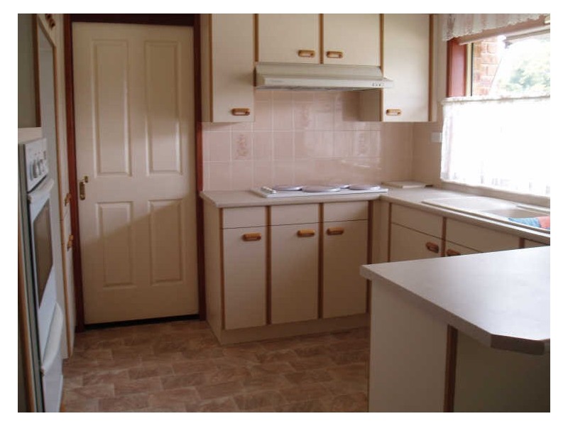 11 Civic Avenue, Pendle Hill NSW 2145