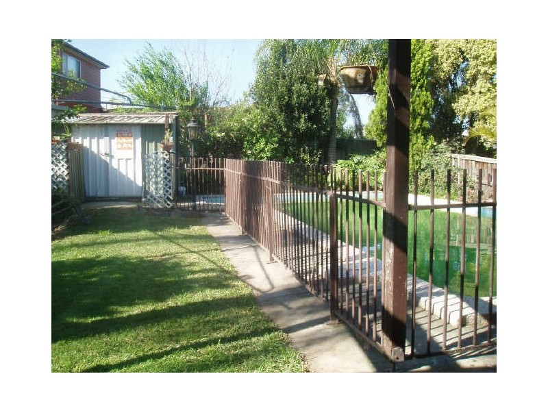 42 Lucretia Road, Seven Hills NSW 2147