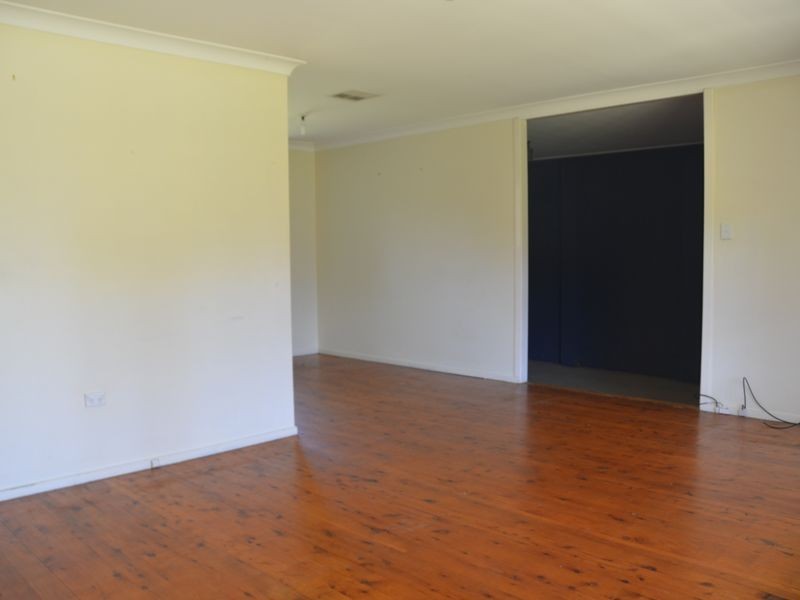 43 Oklahoma Avenue, Toongabbie NSW 2146