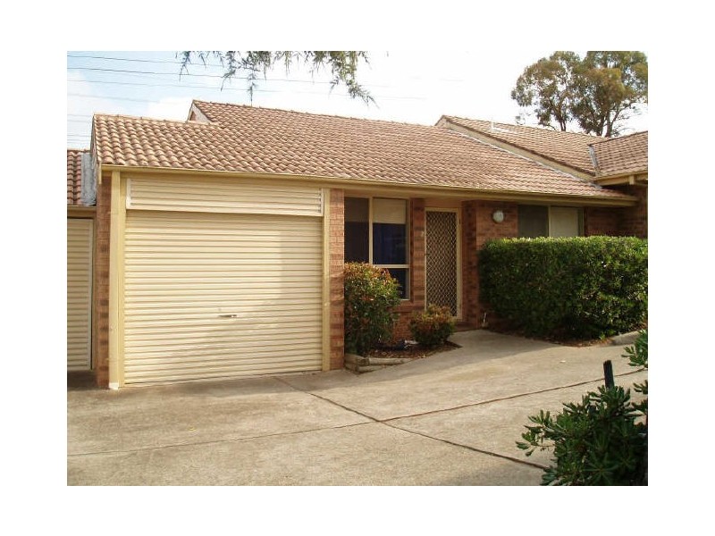2/103 Hammers Road, Northmead NSW 2152