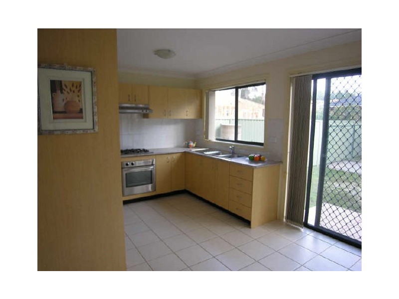 2/149 Toongabbie Road, Toongabbie NSW 2146