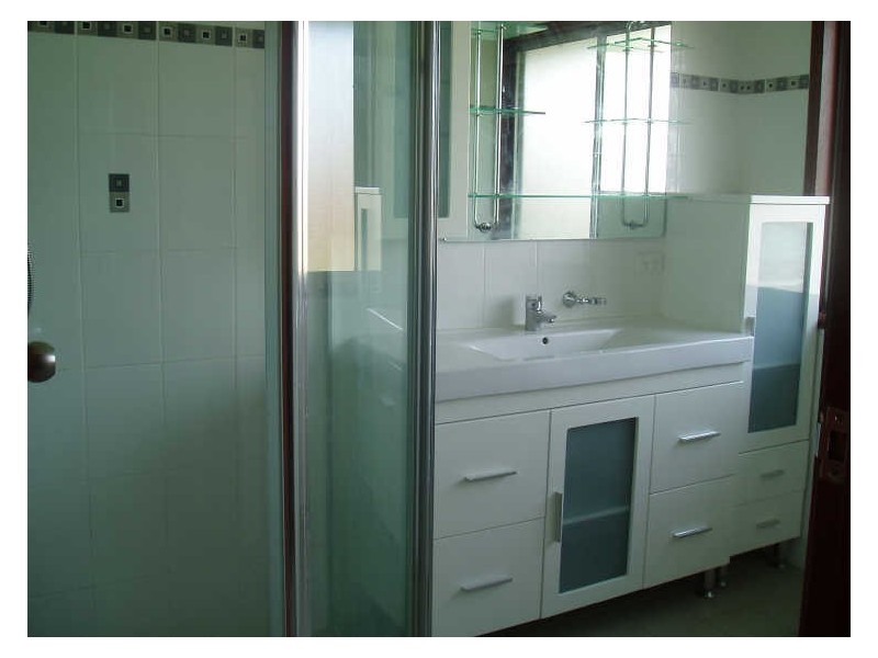 11 Woodlawn Drive, Toongabbie NSW 2146