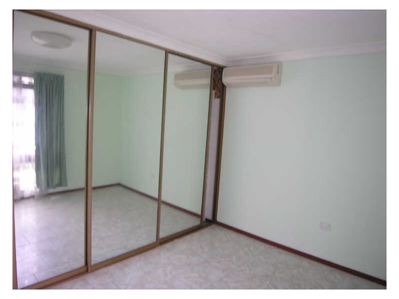 11 Woodlawn Drive, Toongabbie NSW 2146