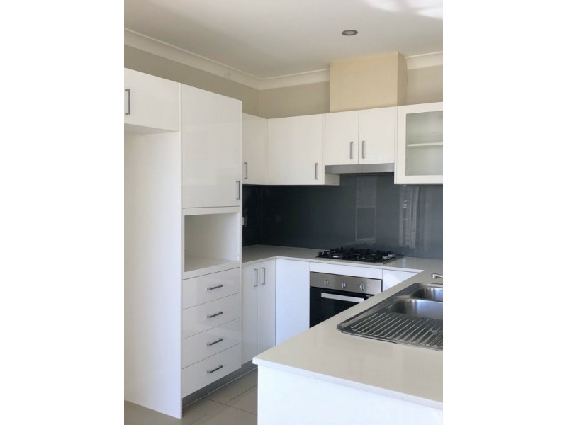 36D Tungarra Road, Girraween NSW 2145