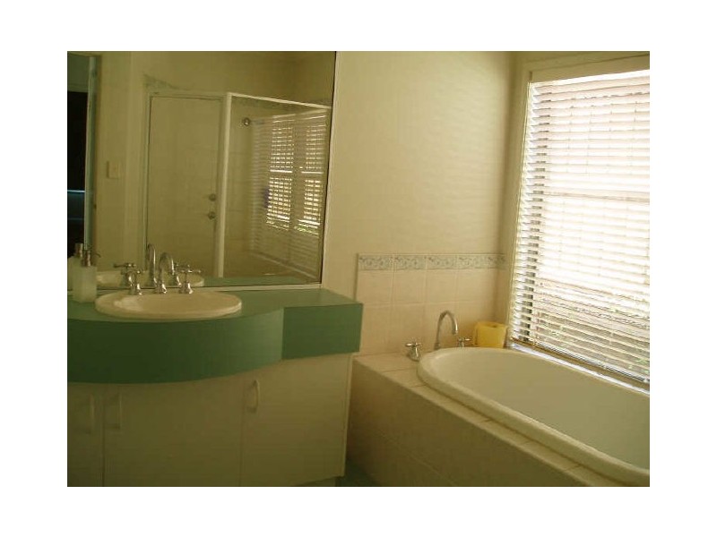 38 Crestview Drive, Glenwood NSW 2768