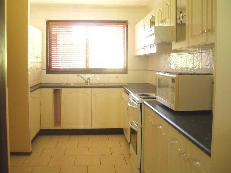 36 Orleans Crescent, Toongabbie NSW 2146