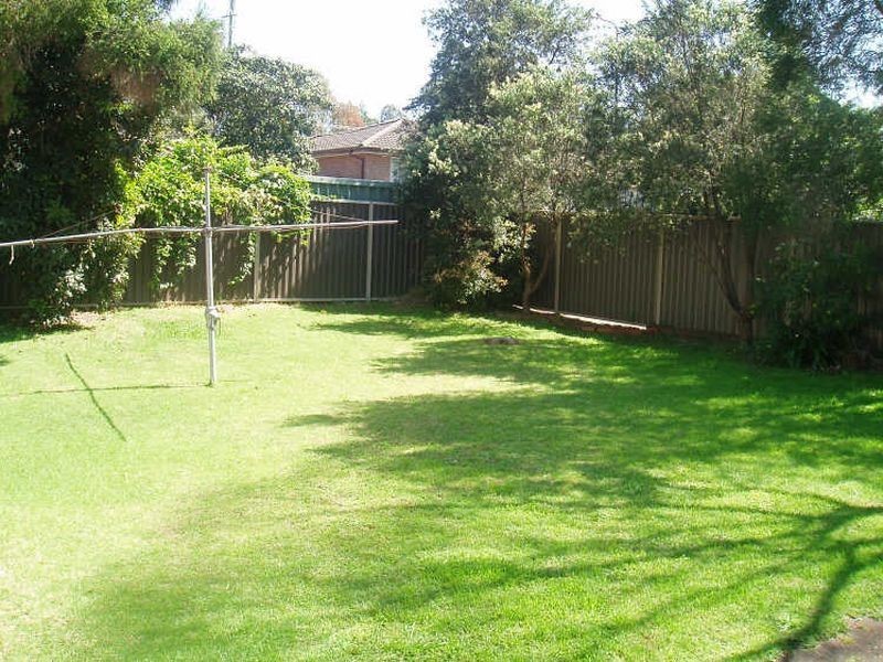 36 Orleans Crescent, Toongabbie NSW 2146