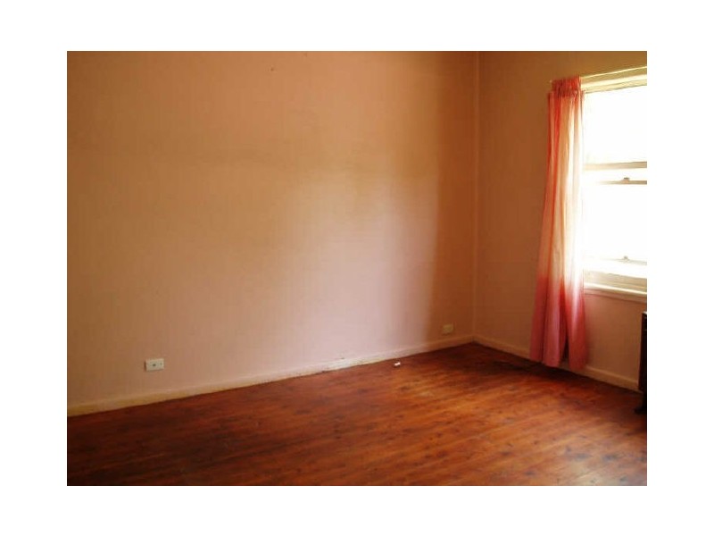 25 Derbyshire Street, Toongabbie NSW 2146