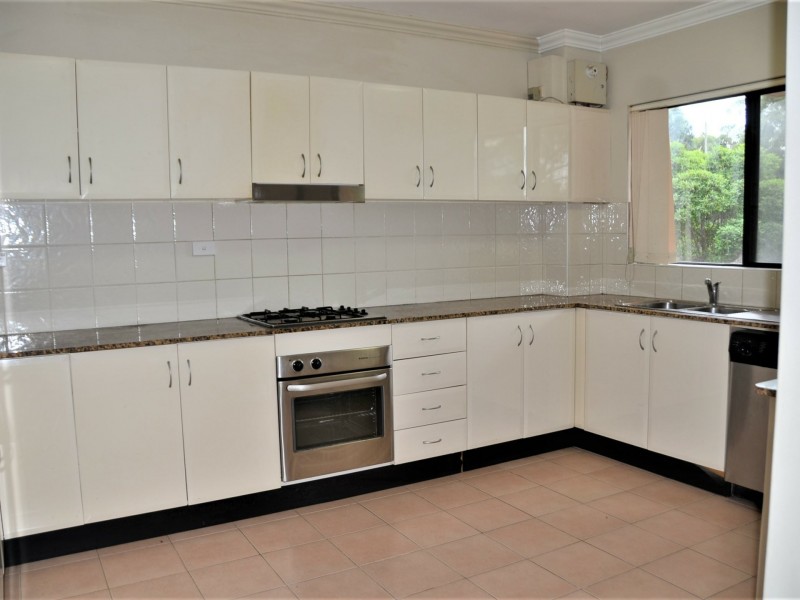 6/25 Portico Parade, Toongabbie NSW 2146