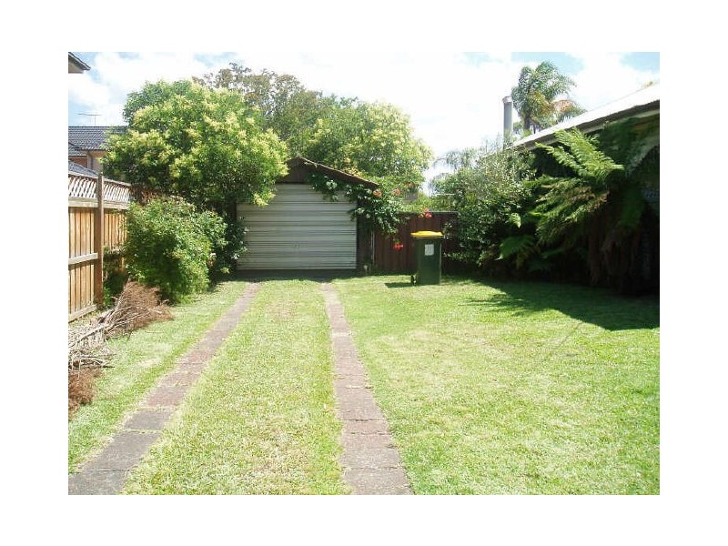 20 Valeria Street, Toongabbie NSW 2146