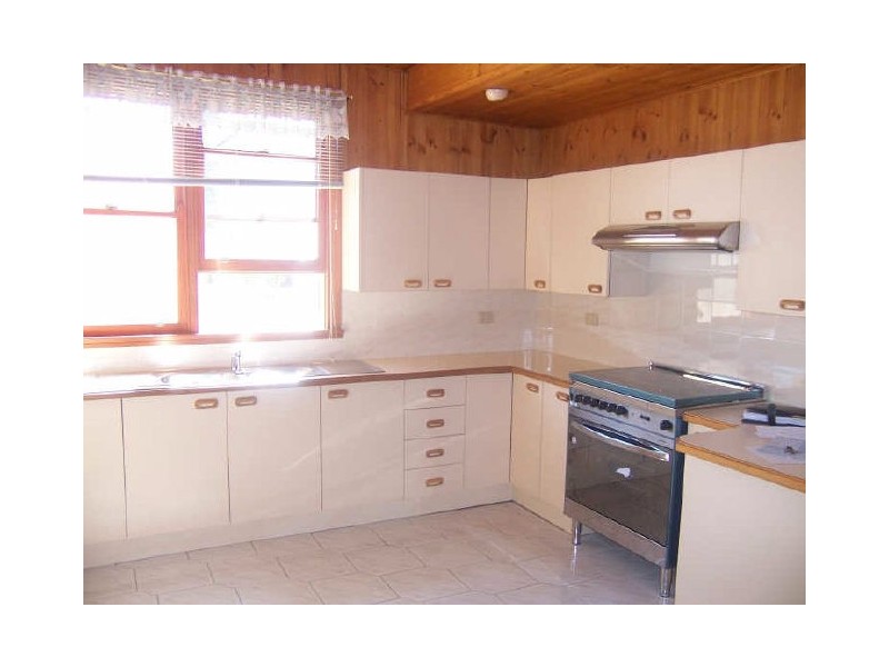 14 Beamish Road, Northmead NSW 2152