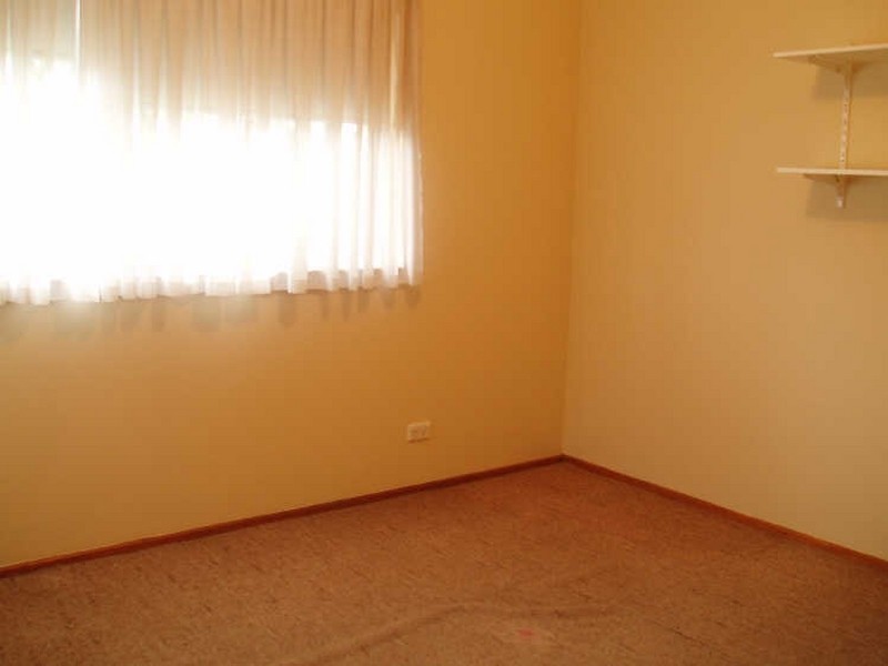 13 Burra Place, Greystanes NSW 2145