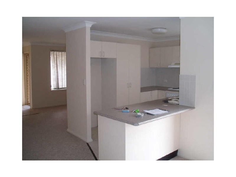 2/93 Metella Road, Toongabbie NSW 2146